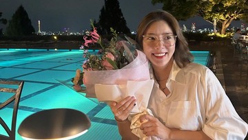 Penyanyi Son Dam Bi Umumkan Kehamilan Pertama melalui Program Bayi Tabung di Usia 41 Th