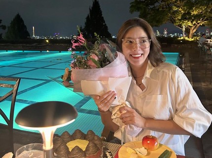 Penyanyi Son Dam Bi Umumkan Kehamilan Pertama melalui Program Bayi Tabung di Usia 41 Th