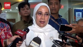 VIDEO: Dipecat PDIP, Tia Rahmania Datangi Bareskrim Mau Bersihkan Nama