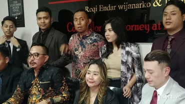 img-title Chikita Meidy Ancam Akan Laporkan Balik Sahabat Jika Tak Ada Itikad Baik