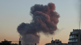 Israel Serang Markas Hizbullah di Beirut, Mau Bunuh Hassan Nasrallah