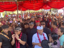 Koster-Giri Akan Bangun SMK Pariwisata di Seraya jika Terpilih di Pilgub Bali