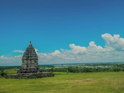 Wisata Cakat Raya di Tulang Bawang, Ada Miniatur Candi Prambanan