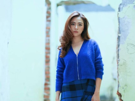 Terpopuler: Potret Bahagia Nadia Vega Lulus Kuliah S2 di Italia