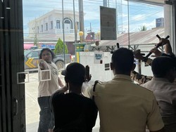 Viral Pria Berparang di Kukar Ngamuk Saat Mau Tarik Tunai Rp 100 Juta di Bank