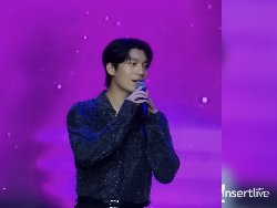 Wi Ha Joon Unjuk Pesona Selain Aktor di Fanmeet Jakarta