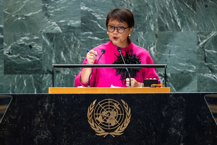 Indonesia's Foreign Minister Retno Lestari Priansari Marsudi addresses the 79th United Nations General Assembly at U.N. headquarters in New York, U.S., September 28, 2024.  REUTERS/Eduardo Munoz