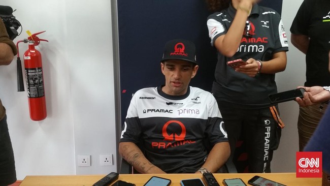 Pembalap Pramac Racing Jorge Martin diprediksi bakal juara dalam MotoGP Mandalika Pertamina Grand Prix 2024, sedangkan Marc Marquez kembali podium.