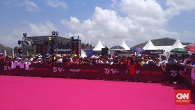 Antusiasme Tinggi di MotoGP Mandalika, Hero Walk Penuh Sesak