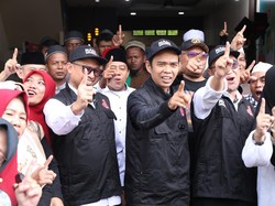 Berkunjung ke Batam, UAS Ajak Warga Pilih Pasangan Nuryanto-Hardi Hood