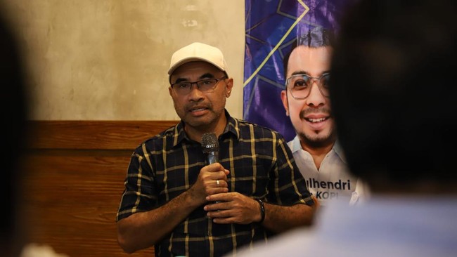 Haris Rusly Moti, menyatakan dukungannya terhadap kepolisian untuk mengusut tuntas kasus pembubaran paksa obrolan nan diadakan oleh Forum Tanah Air di Kemang.