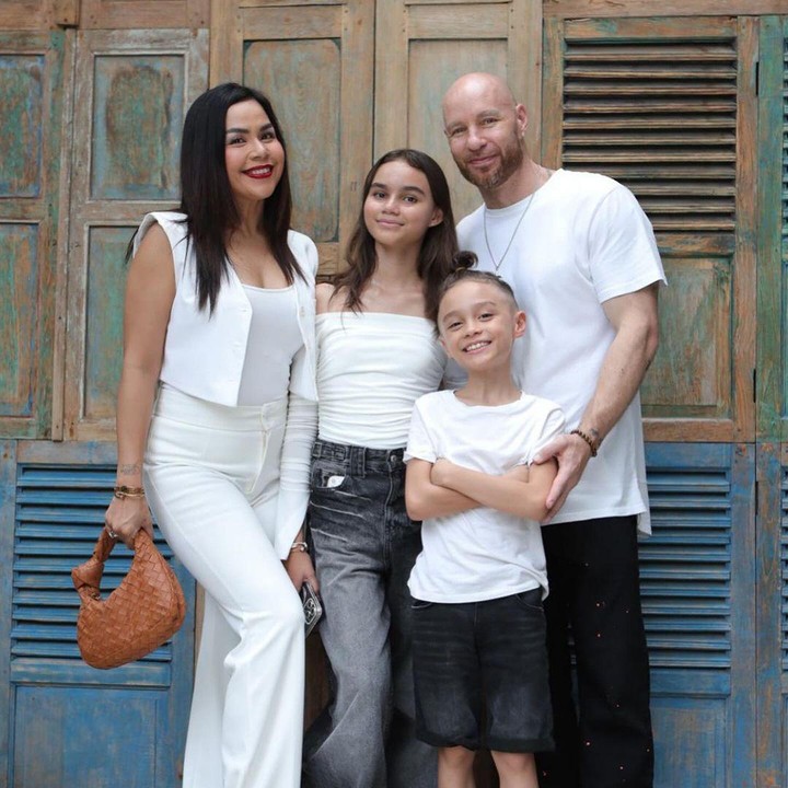 <p>Melaney Ricardo dan Tyson dikaruniai dua anak, Chloe Valentine dan Courage Jordan. Anak pertamanya Chloe belum lama ini mencuri perhatian karena memiliki paras blasteran yang cantik, Bunda. (Foto: Instagram: @melaney_ricardo)Foto: Instagram: @melaney_ricardo</p>