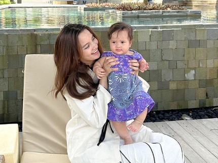 Cara Jitu Sabrina Anggraini Buat Baby Launa Tidur Lelap dan Terbangun hanya untuk Menyusu