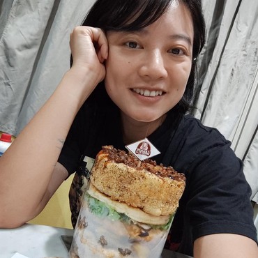 Penjelasan Leony soal Isu Ada Konflik dengan Agnez Mo