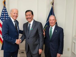 Luhut Bertemu Empat Mata dengan Joe Biden, Dikenalkan Oleh Michael Bloomberg