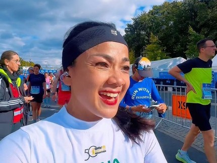 7 Potret Artis Indonesia Ikut Berlin Marathon, Nirina hingga Yuki Kato