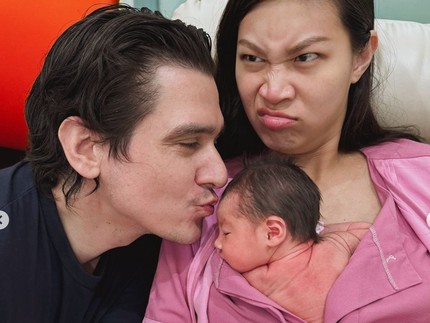 Masuk Masa Menyusui Baby Zoe, Patricia Gouw Bersyukur Dapat Dukungan dari Orang Tua