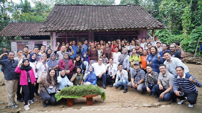 PNM mengajak para jurnalis untuk melihat secara langsung upaya pengentasan kemiskinan ekstrem bersama pemerintah di Banyuwangi.