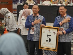 Agung Nugroho-Markarius Unggul Pilwalkot Pekanbaru