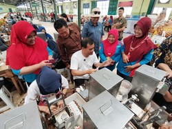 Katrol Daya Beli Warga, Ahmad Luthfi Mau Pacu Industri Padat Karya