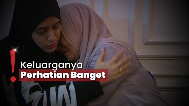 Tangis Elma Theana Bersyukur Fairuz Bantu Rawat Ibunda saat Sakit