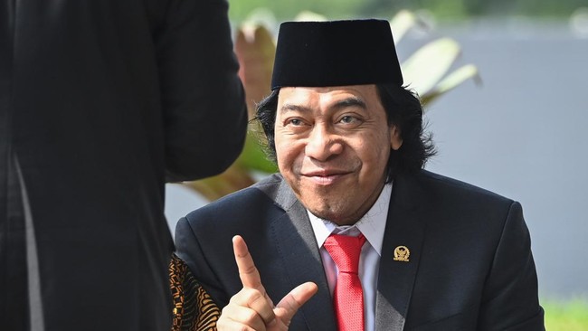 Anggota DPD 2024-2029 Alfiansyah Komeng beriktikad memperjuangkan Hari Komedi Nasional.