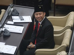 Video: Suasana Pecah Saat Denny Cagur Melawak di Depan Mendikdasmen