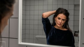 Demi Moore Cerita Dapat Firasat Kalah Best Actress Oscar 2025