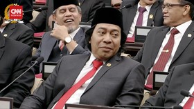 VIDEO: Kala Teriakan 'Uhuy' Menggema di Pelantikan MPR/DPR/DPD
