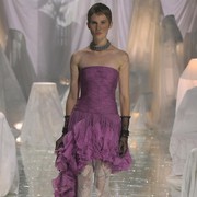 4 Hal Menarik dari Koleksi Valentino Spring/Summer 2025 di Paris Fashion Week