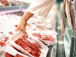 Hanya Makan Daging, Wanita Ini Ungkap Mukanya Bersih dan Urinnya Tidak Bau