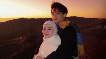 img-title Reaksi Dinda Hauw Usai Rey Mbayang Sebut Rumah Tangganya Sempat Retak