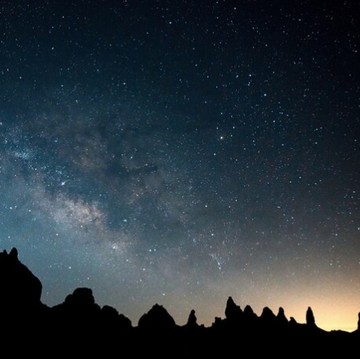 5 Kepribadian Unik Orang yang Menyukai Langit, Seberapa 'Astrophile' Kamu?