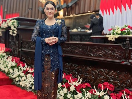 Potret 5 Bunda Seleb Dilantik Jadi Anggota DPR RI, Rieke Diah hingga Nafa Urbach