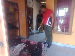 Tusukan Pedang Berujung Usus Terburai