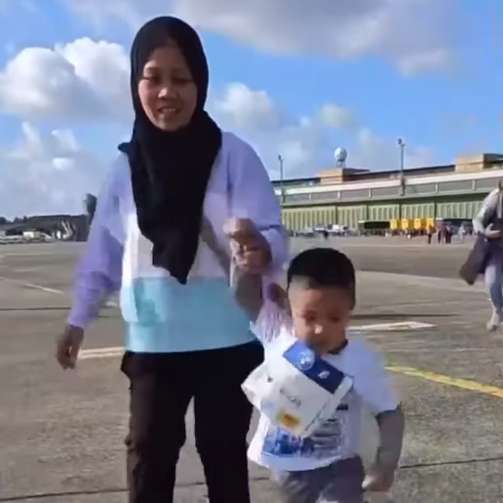 <p>"Ajjahe ikut Marathon kayak Papa Api," tulis Raffi dan Nagita pada laman Instagram-nya seraya mengunggah video Rayyanza. (Foto: Instagram: @raffinagita1717)</p>