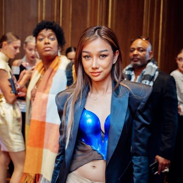 Satu-satunya dari Indonesia di Paris Fashion Week, Putry Poyz: Bangga Sekali