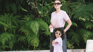 Cerita Rianti Cartwright jalani program bayi tabung di usia 37 tahun