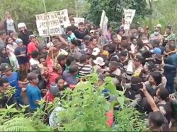 Demo Tolak Geotermal Poco Leok Ricuh, Warga Jadi Korban Kekerasan Aparat