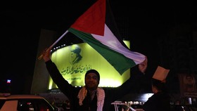 Warga Negara-negara Arab Girang usai Israel Dihujani Rudal Balistik