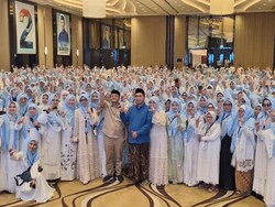 Cagub Luthfi Janji Bakal Tingkatkan Dana Pesantren di Jawa Tengah