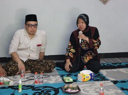 Pengasuh Ponpes Darul Hikam Joresan Ponorogo Puji Kepemimpinan Risma
