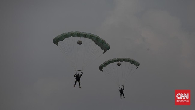 FOTO: Suasana Gladi Bersih HUT ke-79 TNI di Monas