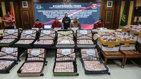 FOTO: Penampakan Rp372 Miliar Kasus Korupsi Duta Palma Group