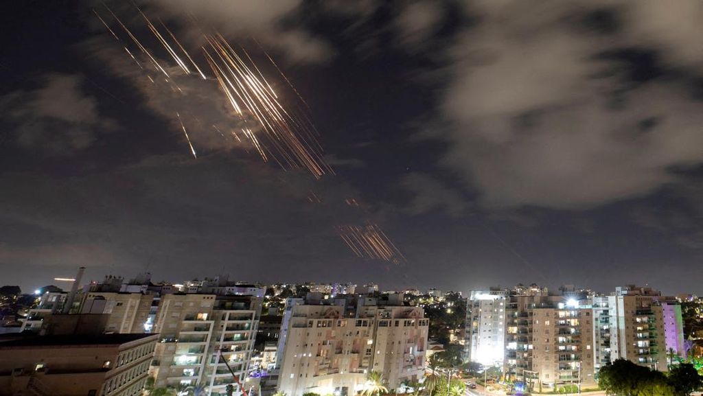 Israel Nyaris Kehabisan Stok Pencegat Rudal di Tengah Perang Iran