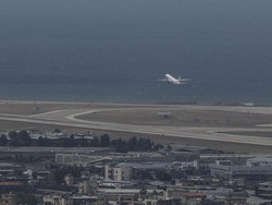 Upaya Sejumlah Negara Evakuasi Warganya dari Lebanon