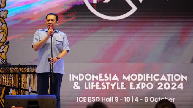 Bambang Soesatyo, Ketua IMI, mengajak kelas menengah belanja hobi otomotif di pembukaan IMX 2024.