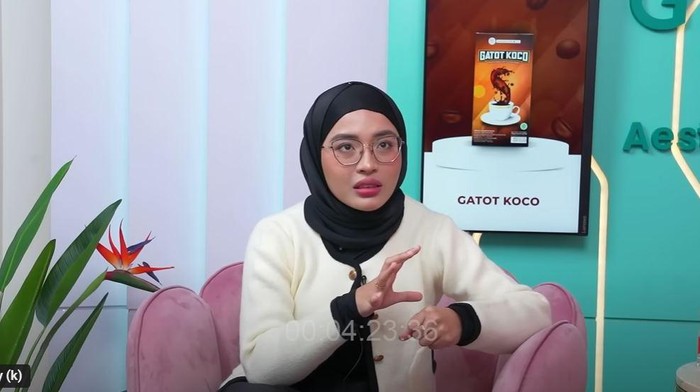Florie Jalani Operasi Pengecilan Payudara