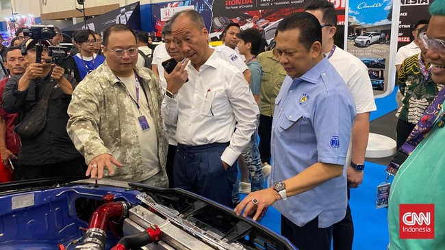 IMX 2024 telah resmi dibuka oleh Menteri Perindustrian Agus Gumiwang dan Ketua Umum IMI Bambang Soesatyo.