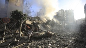 FOTO: Pusat Komando Hizbullah di Pinggiran Selatan Beirut Hancur Lebur